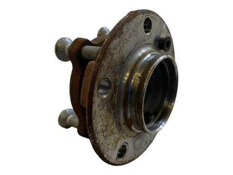 BMW 1 SERIES Front wheel hub OEM 31206794850