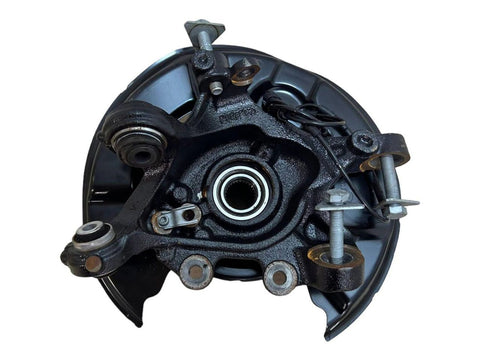 BMW 1 SERIES Rear wheel hub spindle/knuckle OEM 33406792366