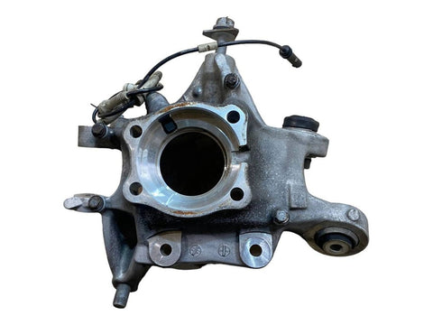 BMW 5 SERIES Rear wheel hub spindle/knuckle OEM 6866335