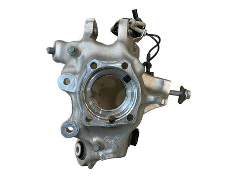 BMW M8 Rear wheel hub spindle/knuckle OEM 33308073971