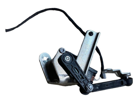 BMW 8 SERIES Headlight/headlamp level sensor OEM 2959574