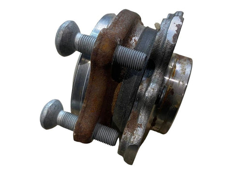 BMW 3 SERIES Front wheel hub OEM 6871191