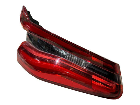 BMW 6 SERIES Tailgate rear/tail lights OEM 63217376485