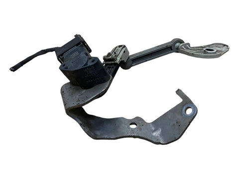 BMW 2' U06 Active Tourer Headlight/headlamp level sensor OEM 37146895466