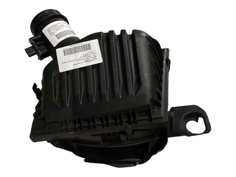 BMW 2 SERIES Air Filter Box OEM 13717619267