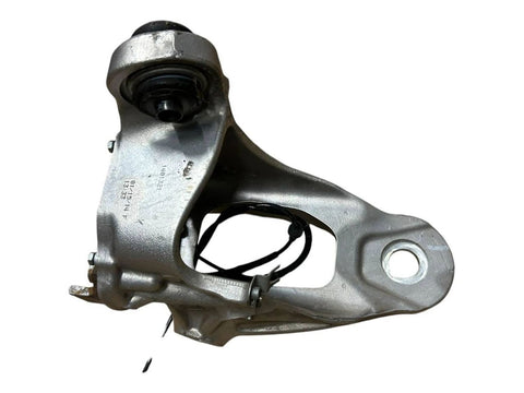 BMW X6 Rear wheel hub spindle/knuckle OEM 0G93007