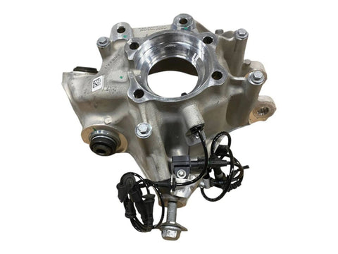 BMW X7 Rear wheel hub spindle/knuckle OEM 33306876652