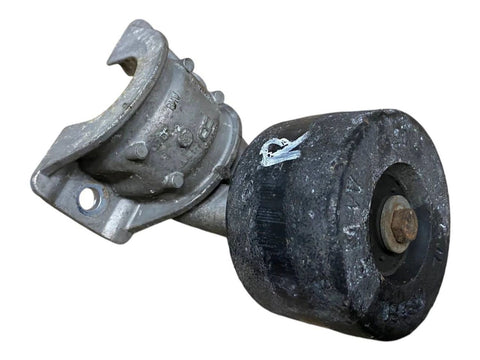 BMW 6 SERIES Sway bar bush bracket, rear OEM 33506796945