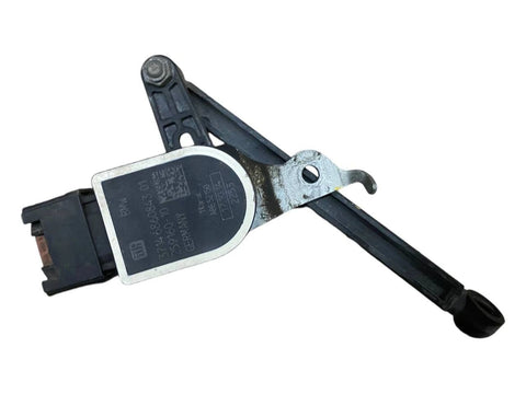 BMW 3 SERIES Headlight/headlamp level sensor OEM 37146784072