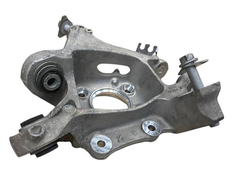 BMW 6 SERIES Rear wheel hub spindle/knuckle OEM 33306867267
