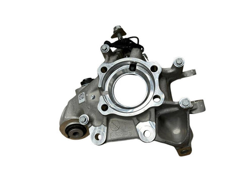 BMW X7 Rear wheel hub spindle/knuckle OEM 33306876652
