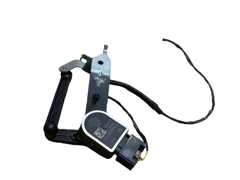 BMW 3 SERIES Headlight/headlamp level sensor OEM 37146784072