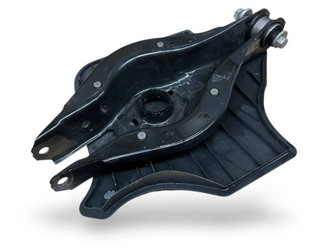BMW 3 SERIES Rear control arm OEM 33326886448