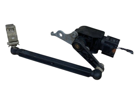 BMW 3 SERIES Headlight/headlamp level sensor OEM 37146784072