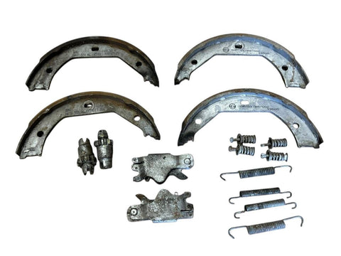 BMW 3 SERIES Handbrake/parking brake pads OEM 1163988
