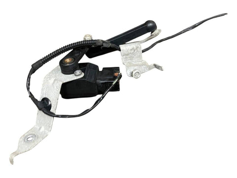 BMW 3 SERIES Headlight/headlamp level sensor OEM 37146784072