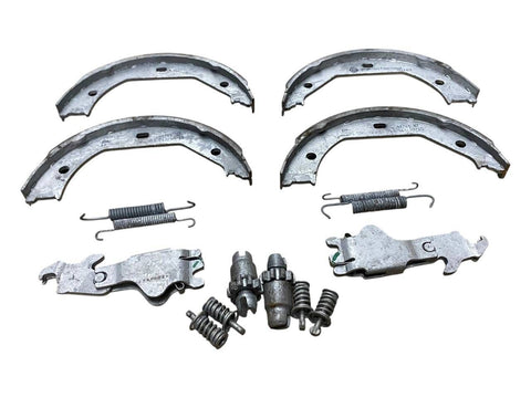 BMW 3 SERIES Handbrake/parking brake pads OEM 0410823