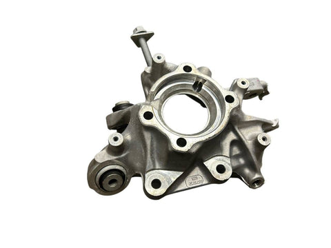 BMW X4 Rear wheel hub spindle/knuckle OEM 6879750