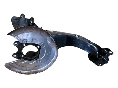 BMW 2 SERIES Rear wheel hub spindle/knuckle OEM 2468425