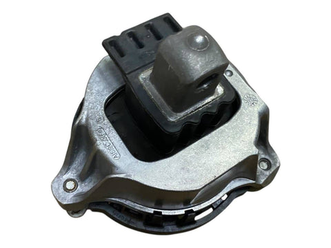 BMW X5 Engine mount bracket OEM 9846462