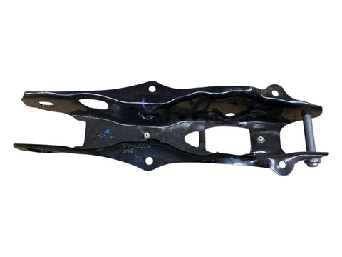 BMW X7 Rear control arm OEM 6878031