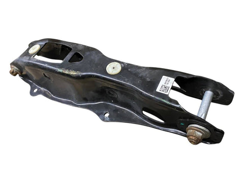 BMW X7 Rear control arm OEM 6878031