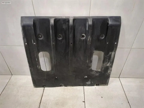 Aston Martin VANTAGE UNDERTRAY V8