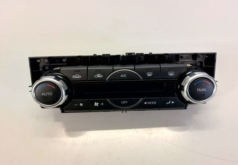 Heater control panel — MAZDA 3 III (BM) (2013-2018) — BHT161190B