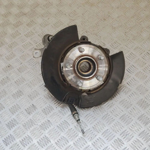 Rear Left Wheel Hub Spindle — DODGE CHALLENGER (Coupe) (2007-...) — 0561561231680797630477920704779209