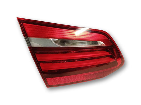 BMW 2 SERIES Tailgate rear/tail lights OEM 63217311031