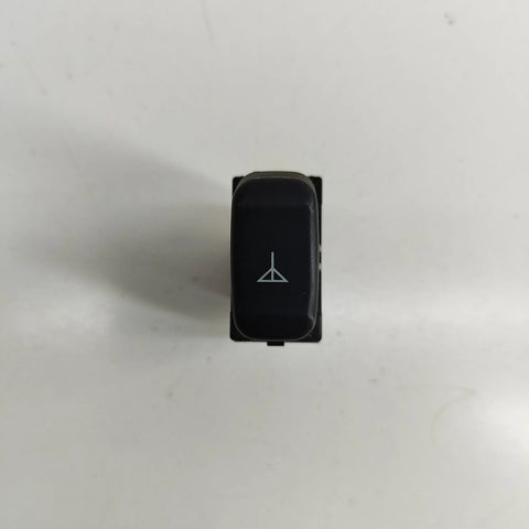 Switches — MITSUBISHI PAJERO III V7_W, V6_W (1999-2007) — MR489443