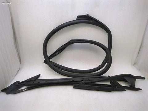 Door Seal — PORSCHE 911 GT3 (992) (2021-PRESENT) — 992837640E left Door set